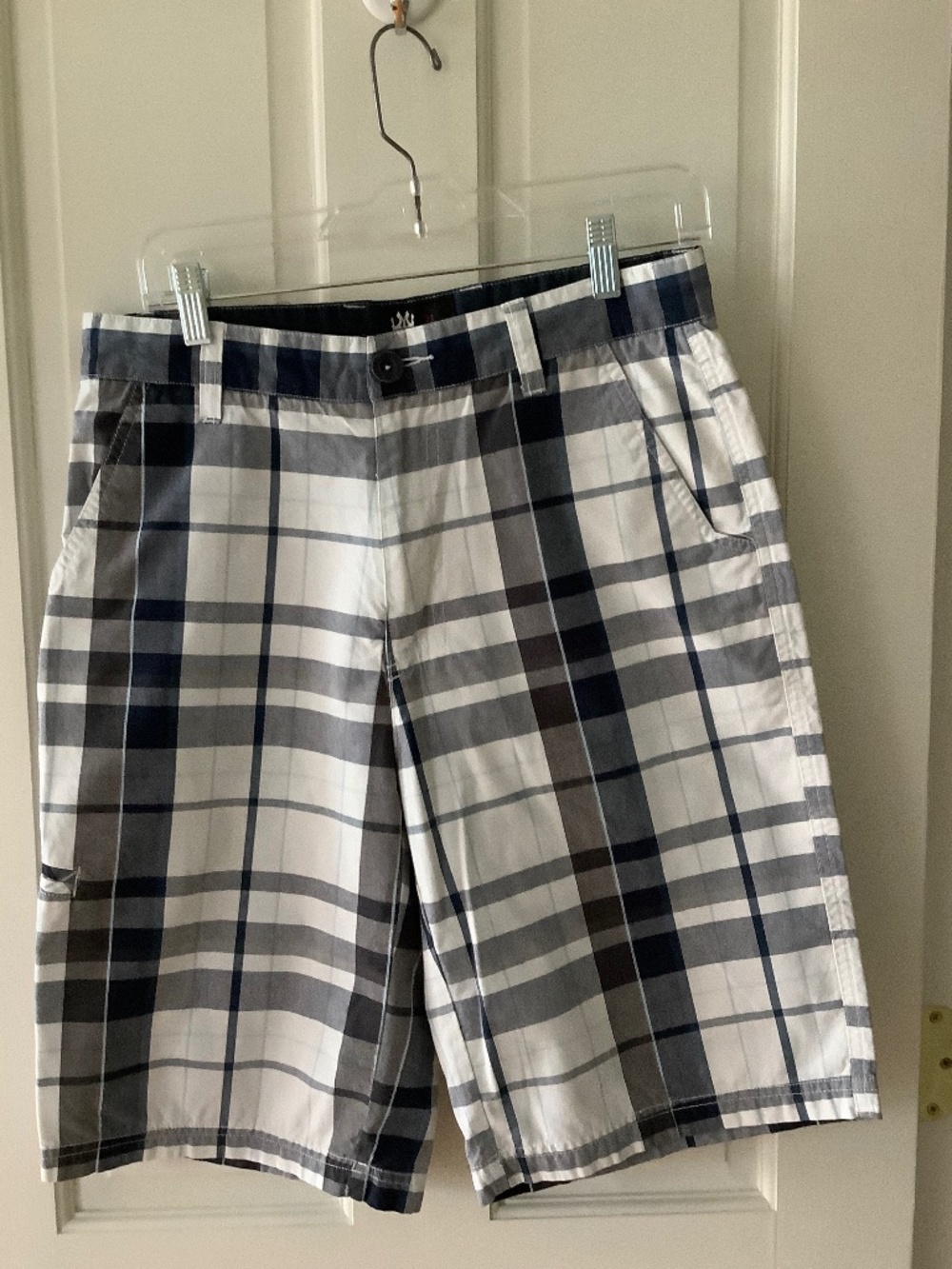 Men’s plaid cotton shorts